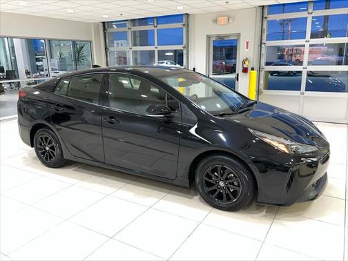 2022 Toyota Prius L