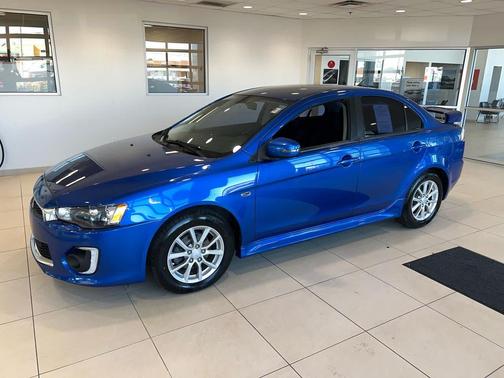 2016 Mitsubishi Lancer ES