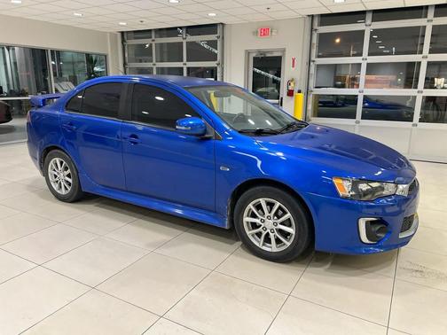 2016 Mitsubishi Lancer ES