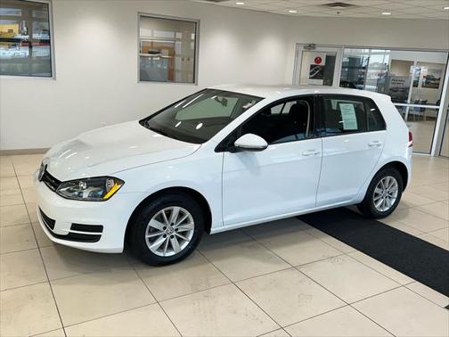 2016 Volkswagen Golf TSI S 4-Door
