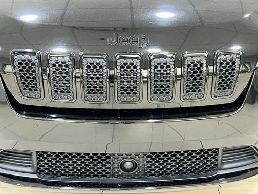 2023 Jeep Cherokee Altitude