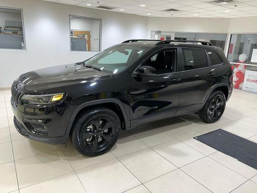 2023 Jeep Cherokee Altitude