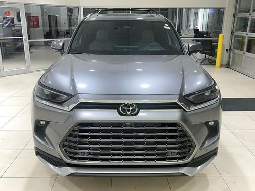 2026 Toyota Grand Highlander Hybrid Limited MAX