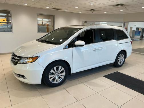 Lunar Silver Metallic 2016 Honda Odyssey EX-L
