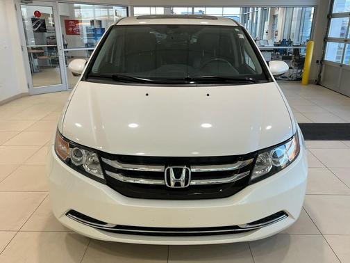 Lunar Silver Metallic 2016 Honda Odyssey EX-L