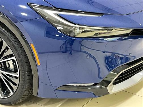 2025 Toyota Prius XLE