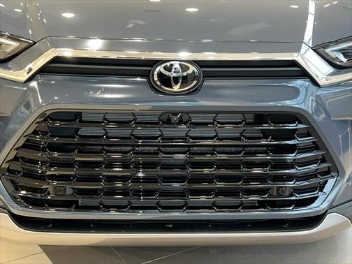 2025 Toyota Grand Highlander Platinum