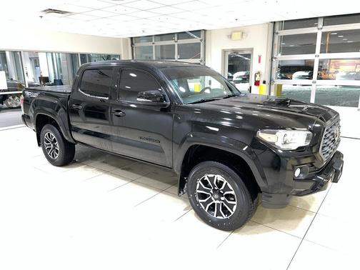 2023 Toyota Tacoma TRD Sport