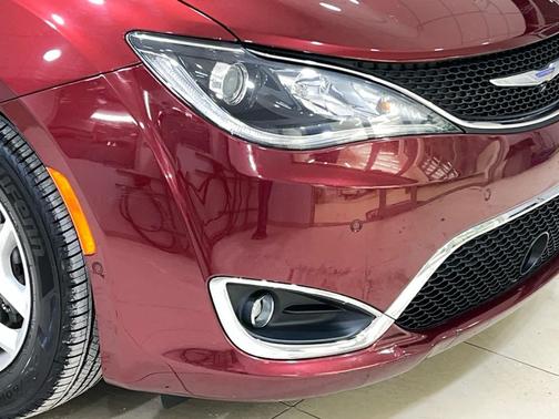 2020 Chrysler Pacifica Touring-L Plus