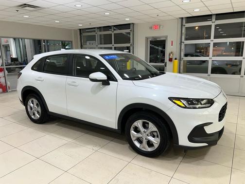 2023 Honda HR-V LX