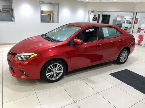 2014 Toyota Corolla LE Plus