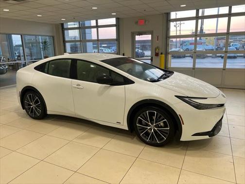 2024 Toyota Prius XLE