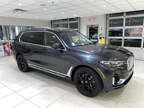 2020 BMW X7 xDrive40i