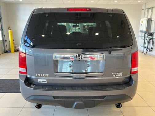 2015 Honda Pilot SE