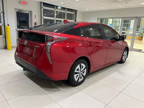 2018 Toyota Prius Four