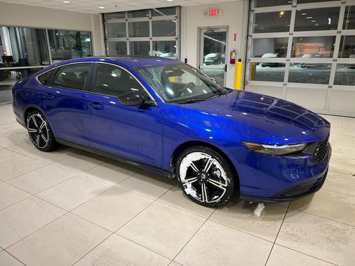 2025 Honda Accord Hybrid Base
