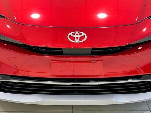 2024 Toyota Prius XLE