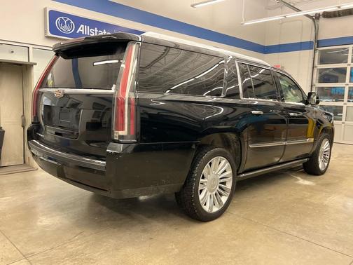 2016 Cadillac Escalade ESV Platinum