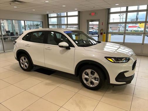 2025 Honda HR-V LX