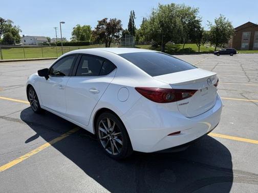 2018 Mazda Mazda3 Touring