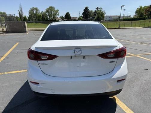 2018 Mazda Mazda3 Touring