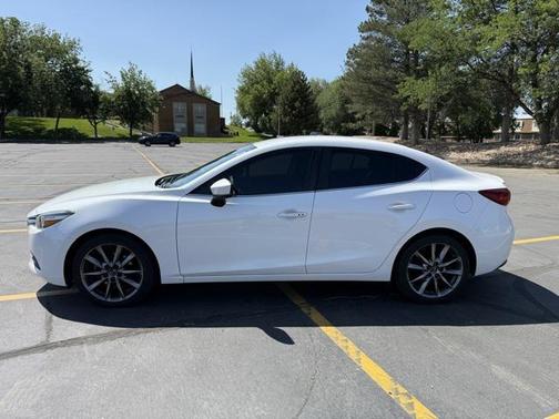 2018 Mazda Mazda3 Touring