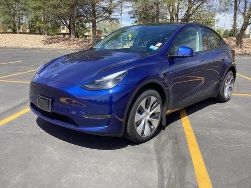 2023 Tesla Model Y Long Range Dual Motor All-Wheel Drive