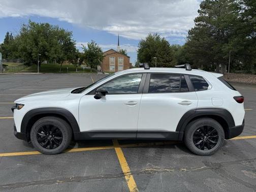 2023 Mazda CX-50 2.5 S Preferred Plus