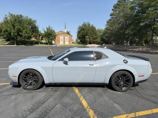 2022 Dodge Challenger SRT Hellcat