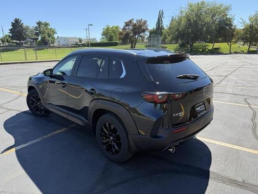 2025 Mazda CX-50 2.5 S Preferred Package