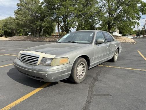 1999 Ford Crown Victoria LX