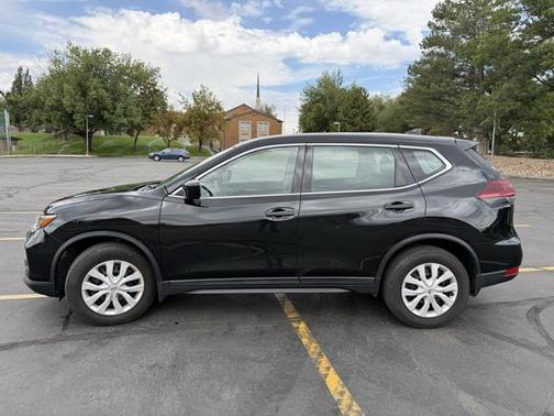 2019 Nissan Rogue S