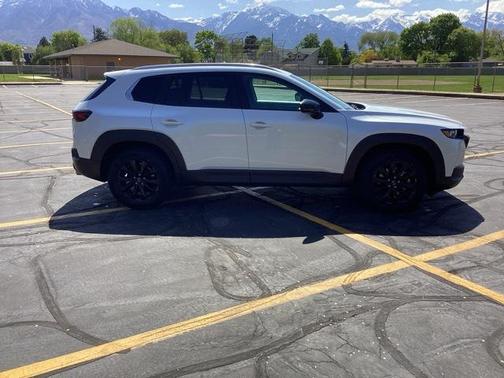 2023 Mazda CX-50 2.5 S Preferred Plus