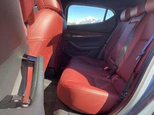 2025 Mazda Mazda3 FWD w/Premium Package