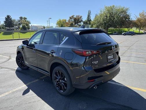 2025 Mazda CX-5 Carbon Edition