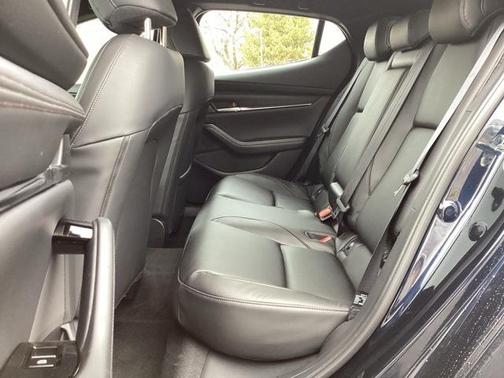 2025 Mazda Mazda3 FWD w/Preferred Package