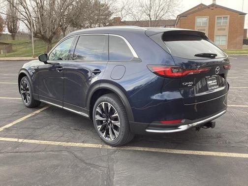 2025 Mazda CX-90 PHEV Premium Plus