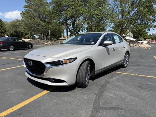 2025 Mazda Mazda3 FWD w/Preferred Package