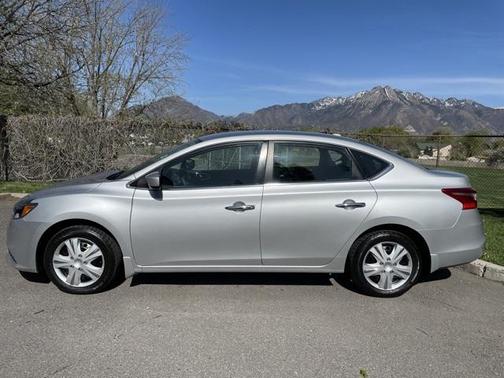 2016 Nissan Sentra SV
