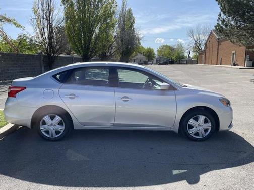 2016 Nissan Sentra SV