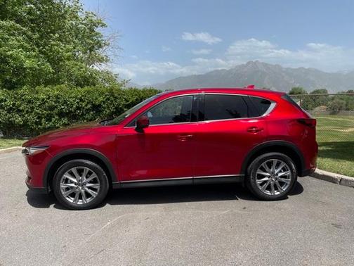Photo 2 of 16 of 2021 Mazda CX-5 Grand Touring Reserve