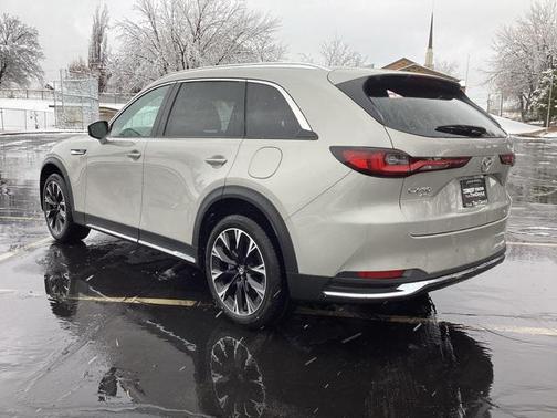 2025 Mazda CX-90 PHEV Premium Plus