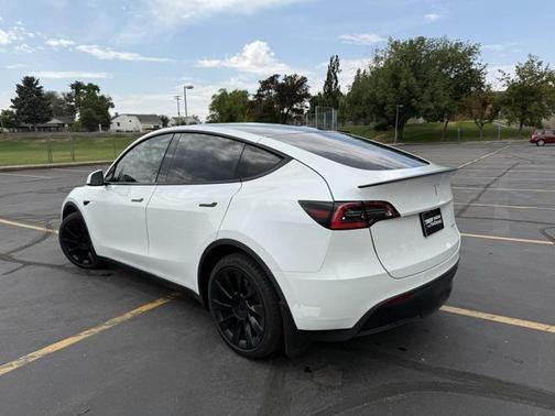 2020 Tesla Model Y Performance Dual Motor All-Wheel Drive
