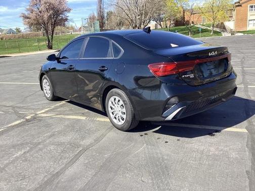 2023 Kia Forte LX