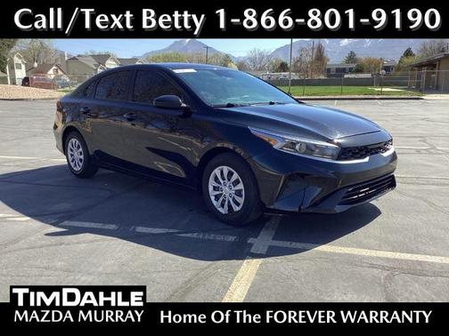 2023 Kia Forte LX