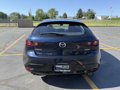 2025 Mazda Mazda3 FWD w/Preferred Package