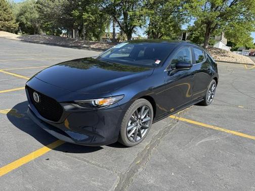 2025 Mazda Mazda3 FWD w/Preferred Package