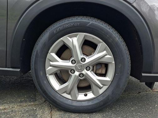 Gray 2023 Honda HR-V LX
