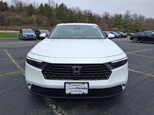 White 2023 Honda Accord EX