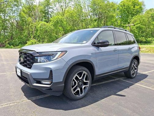 Sonic Gray Pearl 2023 Honda Passport Elite